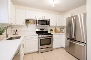 8417 Avocet Dr, Austin, TX 78745 - Photo 5