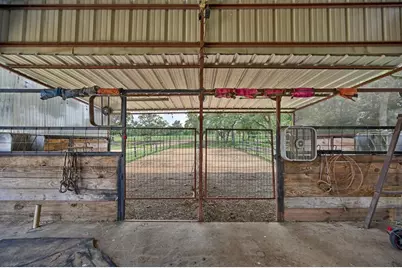 4057 W Highway 21, Paige, TX 78659 - Photo 15