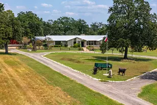 1045 Private Rd 7005, Lexington, TX 78947 - Photo 1
