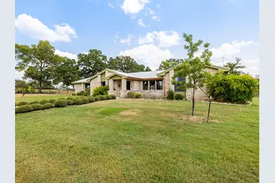 1045 Private Road 7005, Lexington, TX 78947 - Photo 1
