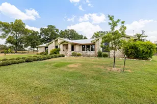 1045 Private Rd 7005, Lexington, TX 78947 - Photo 1
