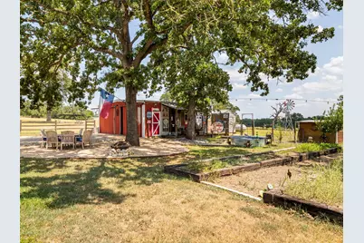 1045 Private Road 7005, Lexington, TX 78947 - Photo 31
