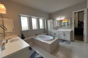 1709 Hollowback Dr, Leander, TX 78641 - Photo 17