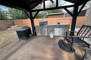 1709 Hollowback Dr, Leander, TX 78641 - Photo 33
