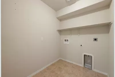 208 Plata Lane, Jarrell, TX 76537 - Photo 33