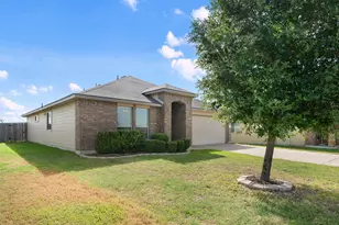 208 Plata Ln, Jarrell, TX 76537 - Photo 3