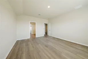 521 Otto Ave, Georgetown, TX 78626 - Photo 17