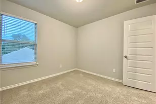 1701 Yaupon Grove Ln, Leander, TX 78641 - Photo 17
