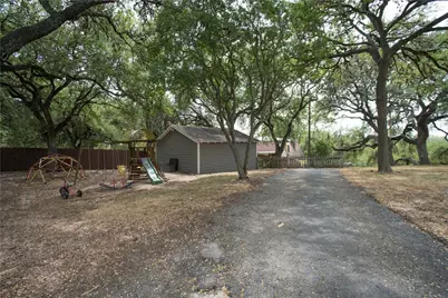 3003 Burleson Road, Austin, TX 78741 - Photo 27
