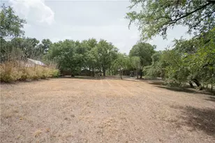 3003 Burleson Rd, Austin, TX 78741 - Photo 31