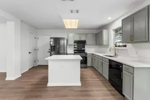 2110 Nogales Trail, Austin, TX 78744 - Photo 11