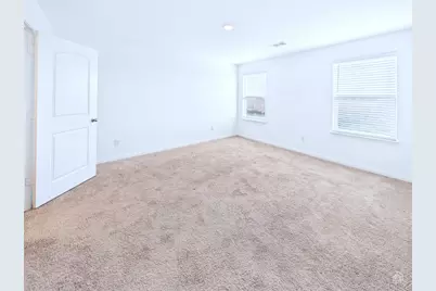 525 Riverdale Drive, Jarrell, TX 76537 - Photo 7