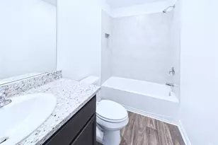 525 Riverdale Dr, Jarrell, TX 76537 - Photo 15