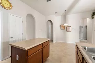 1156 Woodlands Dr, Kyle, TX 78640 - Photo 9