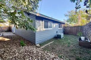 1813 Nicole Cir, Round Rock, TX 78664 - Photo 11