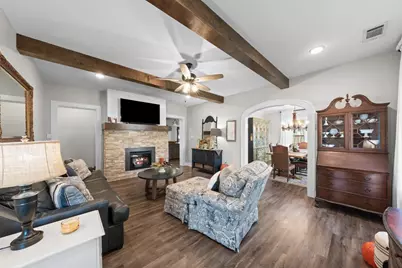 1005 E 14th Street, Cameron, TX 76520 - Photo 7