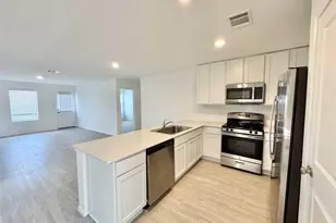23604 Tiny Moons Wy, Elgin, TX 78621 - Photo 3