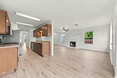 2800 Single Trace Court, Austin, TX 78728 - Photo 13