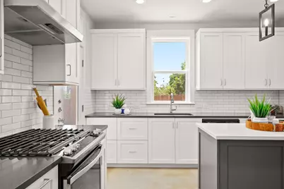 1809 Chestnut #1, Austin, TX 78702 - Photo 3