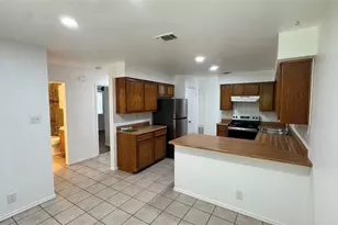 1308 Conway Dr, San Marcos, TX 78666 - Photo 5