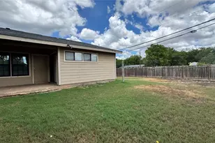 1308 Conway Dr, San Marcos, TX 78666 - Photo 15