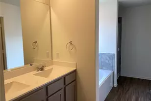 128 Calomel Trl, Buda, TX 78610 - Photo 15