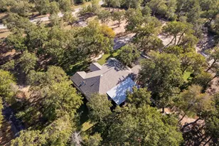 346 The Oaks Blvd, Elgin, TX 78621 - Photo 37