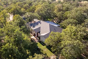 346 The Oaks Blvd, Elgin, TX 78621 - Photo 39