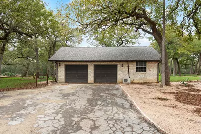 346 The Oaks Boulevard, Elgin, TX 78621 - Photo 33