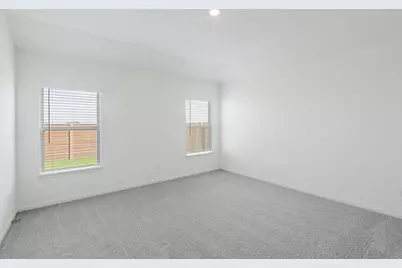 112 Paria Court, Jarrell, TX 76537 - Photo 5