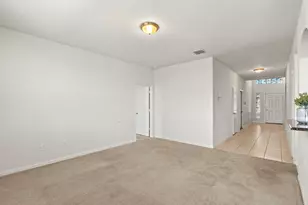 112 Major Lee Ln, Jarrell, TX 76537 - Photo 19