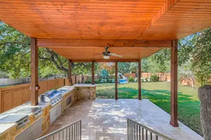 1028 Horseback Hollow, Austin, TX 78732 - Photo 25