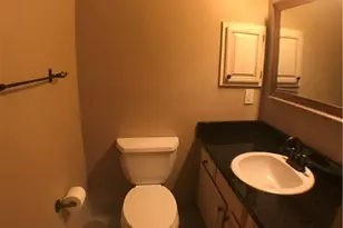 806 W 24th St, Austin, TX 78705 - Photo 9