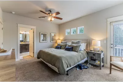 1700 Singleton Avenue #A, Austin, TX 78702 - Photo 11