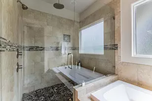 1700 Singleton Ave, Austin, TX 78702 - Photo 15