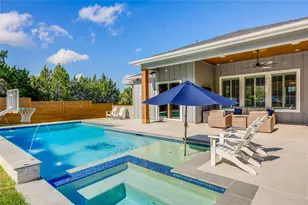 233 Lakefront Dr, Lago Vista, TX 78645 - Photo 15