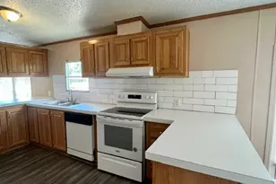 150 Oak Forest Dr, Cedar Creek, TX 78612 - Photo 9