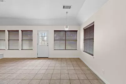 [Address not provided], Austin, TX 78721 - Photo 7