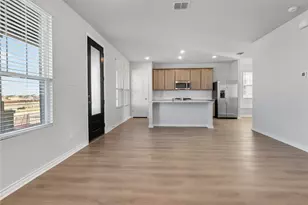 241 Leeland Dr, Liberty Hill, TX 78642 - Photo 7