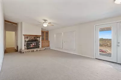 1600 County Road 465, Elgin, TX 78621 - Photo 7