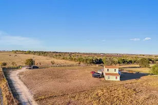 1600 Co Rd 465, Elgin, TX 78621 - Photo 13
