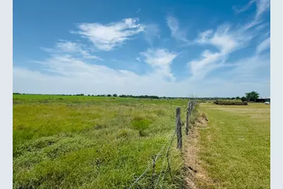 2334 Cr 464, Elgin, TX 78621 - Photo 31