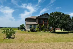 2334 Co Rd 464, Elgin, TX 78621 - Photo 35