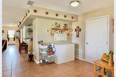 2334 Cr 464, Elgin, TX 78621 - Photo 17