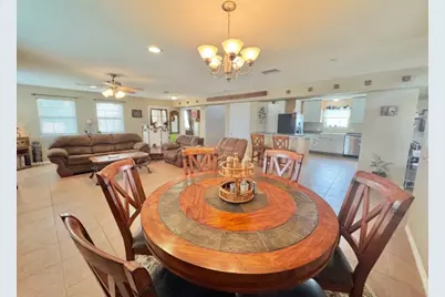 2334 Cr 464, Elgin, TX 78621 - Photo 9