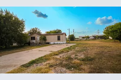 113 Red Head Cove, San Marcos, TX 78666 - Photo 5