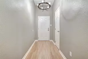 605 Copper Ct, Jarrell, TX 76537 - Photo 5