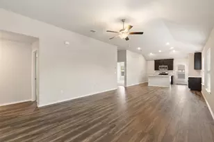 13608 Bullhorn Acacia Pass, Manor, TX 78653 - Photo 9