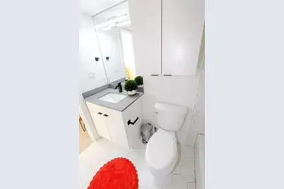 400 E 30th Street #101, Austin, TX 78705 - Photo 17