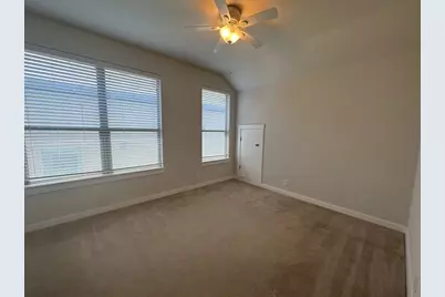 2101 Rivers Edge Way #32, Austin, TX 78741 - Photo 15